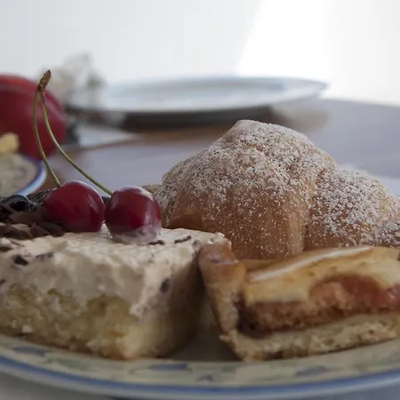 فندق Alma Di ألغيرو